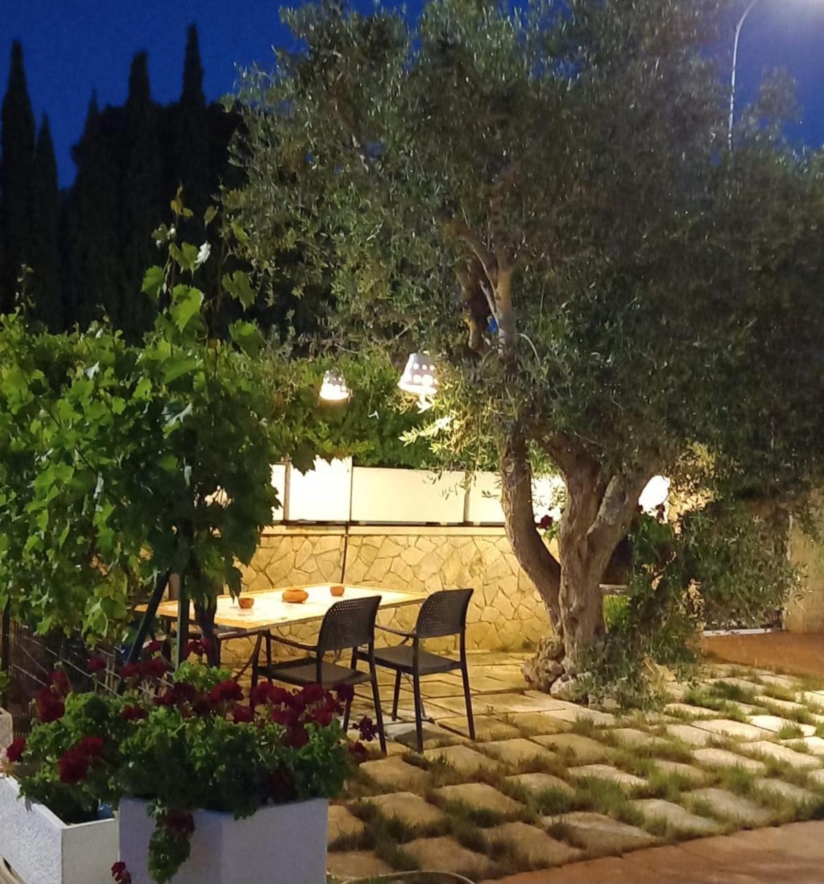 Brezza Di Mare Bed and Breakfast Vignacastrisi Εξωτερικό φωτογραφία